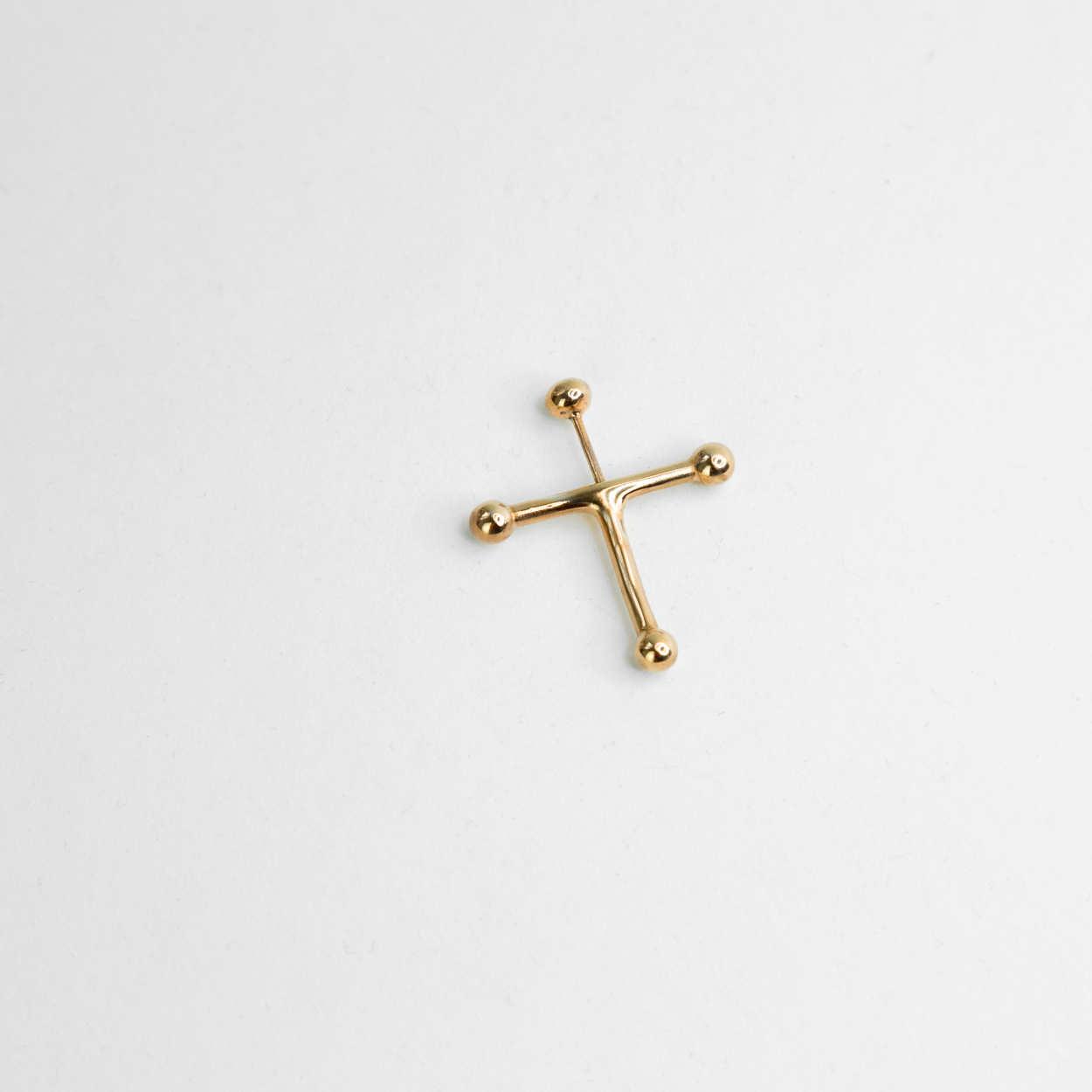 MONOEARRING TRANSVERSAL